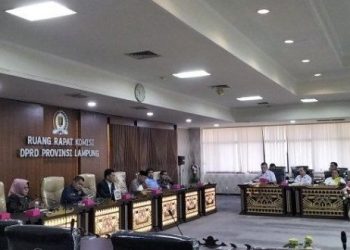 DPRD Provinsi Lampung Rapat Dengan Disdikbud dan MKKS Bahas PPDB