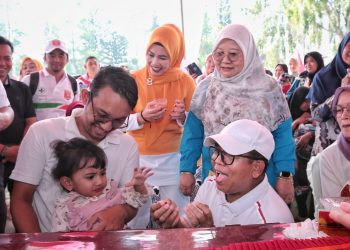 Pj. Gubernur Samsudin Tinjau Penanggulangan Stunting dan Posyandu di Lamban Pancasila