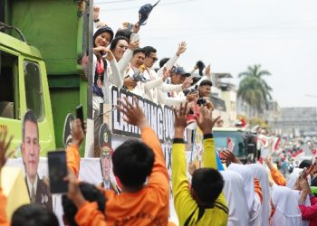 Pawai Kirab Atlet PON XXI Provinsi Lampung Meriah, Pj. Gubernur Apresiasi Pahlawan Olahraga