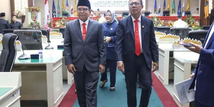 Rapat Paripurna DPRD Provinsi Lampung,  Pj Gubernur Sampaikan Raperda Perubahan APBD 2024