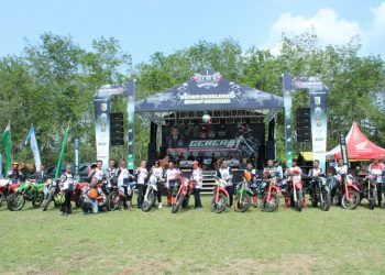 1500 Pembalap Motocross  Menjajal Track Kebun Karet PTPN Way Berulu