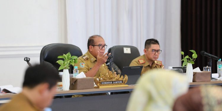 Pj. Gubernur Samsudin Buka Rapim Bersama Kepala OPD dalam Rangka Evaluasi Program Kegiatan Tahun 2024