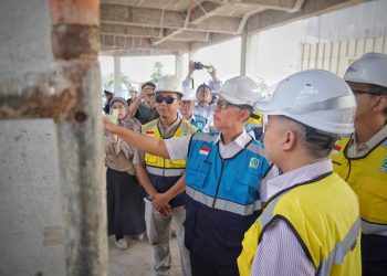 Sekda Provinsi Lampung Tinjau Progres Pembangunan Masjid Al-Bakrie