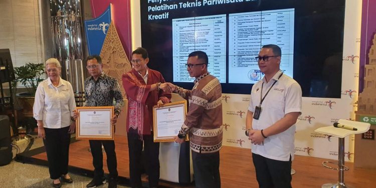Provinsi Lampung Raih Sertifikat Akreditasi A untuk Program Pelatihan Teknis Pariwisata dan Ekonomi Kreatif