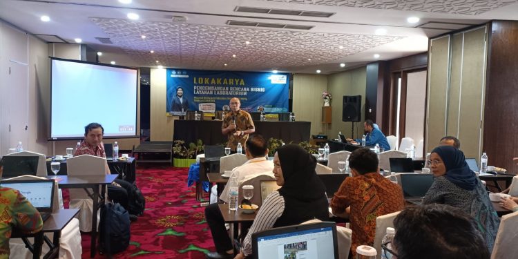 10 Lab Unila Paparkan Draft Rencana Bisnis Layanan Laboratorium