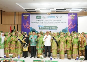 PP Muslimat NU Helat Edukasi Gizi dan Pengukuhan Ibu Asuh Stunting