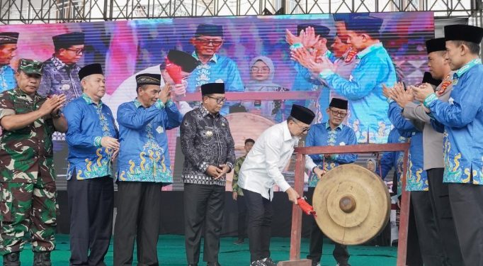 Pj. Gubernur Lampung Hadiri Pembukaan PORSADINAS VI 2024