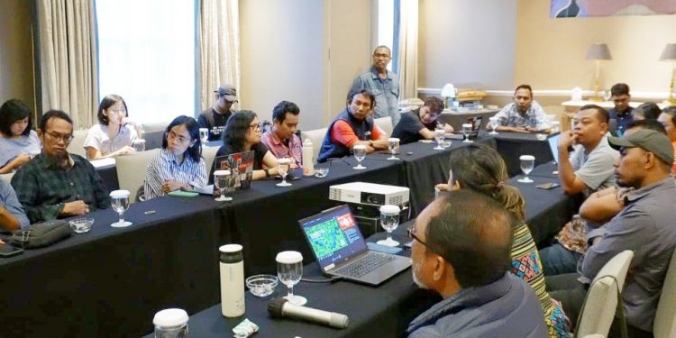 Jurnalis Anggota SIEJ Tingkatkan Kapasitas tentang Isu Lingkungan