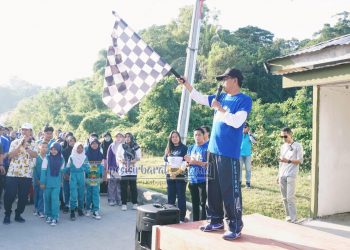Bupati Agus Istiqlal Buka Jalan Sehat Dihari Ke-Enam Rangkaian Krui Fair