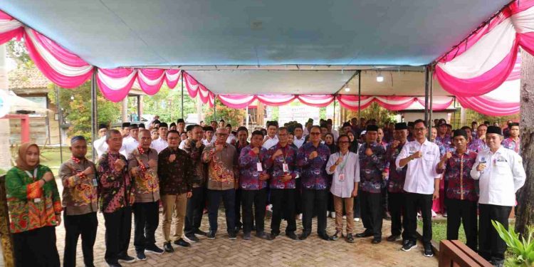 Pj. Bupati Lampung Barat Minta PPDI Sebagai Aparat Desa Laksanakan Tugas Penuh Tanggung Jawab