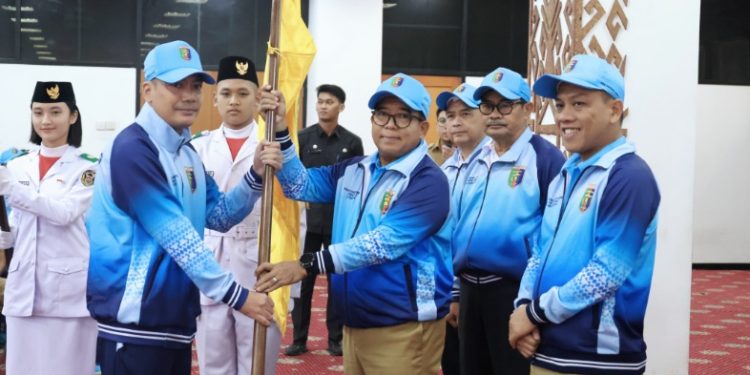 Pj. Gubernur Lampung Lepas 211 Atlet Pelajar untuk Pra POPNAS Zona II di Solo