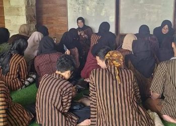 80 Siswa SMA Al Kautsar Perkuat Kemampuan Speaking di Kampung Inggris Pare