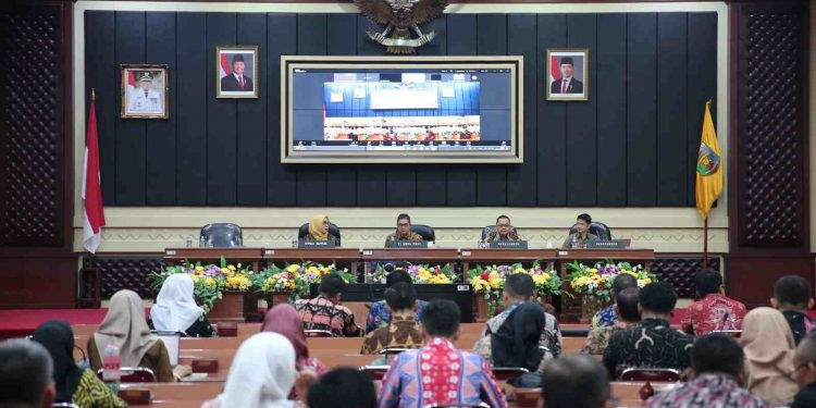 Pj. Sekdaprov Fredy Buka Workshop Penguatan Sistem Akuntabilitas Kinerja Pemerintah Provinsi Lampung
