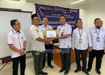 Pj Sekdakab Pesibar Jon Edwar Buka FGD Satu Data