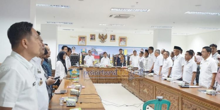 Wakil Bupati Zulqoini Syarif  Buka FGD II Penyusunan Kajian Tekhnis RTRW Pesibar