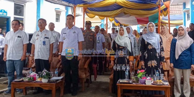 Bupati Agus Istiqlal Buka Kegiatan Baksos Khitanan Massal