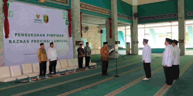 Pj. Gubernur Lampung Kukuhkan Pimpinan BAZNAS Periode 2024-2027