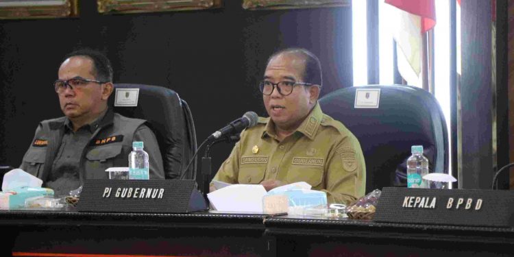 Pj. Gubernur Lampung Pimpin Rapat Koordinasi Penanganan Bencana