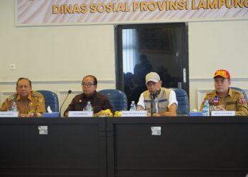 Pj Gubernur Lampung Apresiasi Bantuan Kemensos RI dalam Penanganan Banjir di Lampung