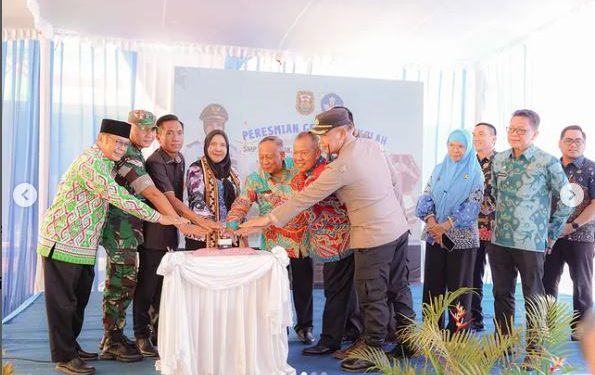 Resmikan Tiga Gedung Baru SMPN dan Satu SDN, Walikota Eva Dwiana: Tingkatkan Mutu Pendidikan