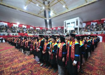 Unila Luluskan 717 Mahasiswa pada Wisuda Periode Tiga Tahun Akademik 2024/2025