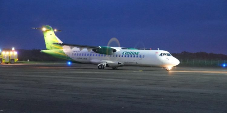 Pj. Gubernur Samsudin Resmikan Rute Penerbangan Way Kanan – Jakarta