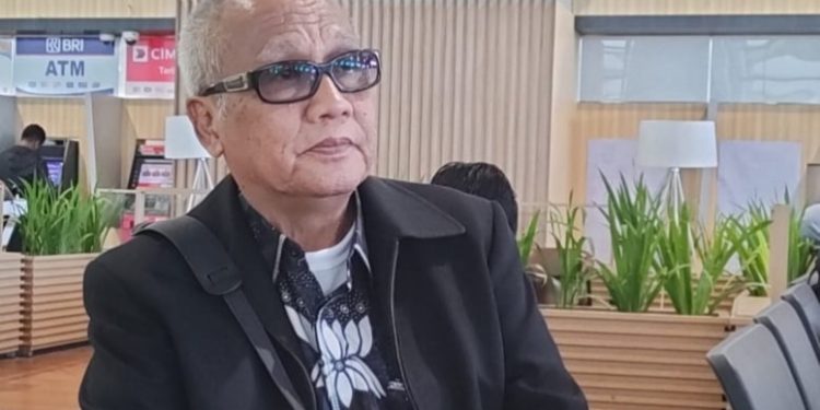 Membangun Asa yang Berserak