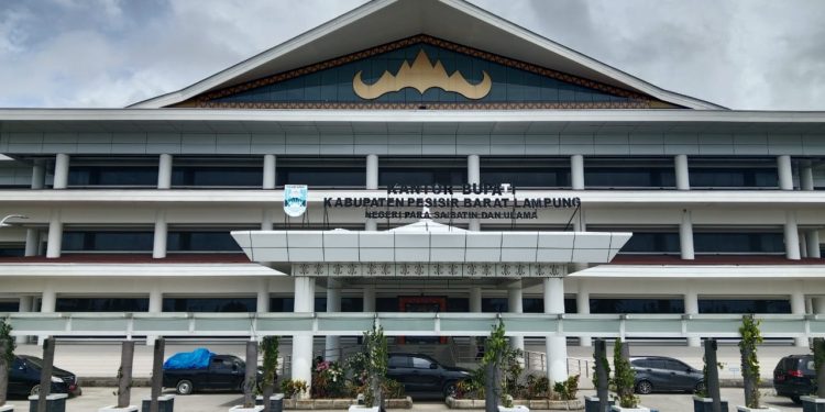 Kepala Bappeda : Kabupaten Pesisir Barat Bebas dari Status Daerah Tertinggal