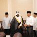 Gubernur Rahmat Mirzani Buka Puasa Bersama Imam dari Saudi Arabia Syeikh Abdurrahman Al Ausy