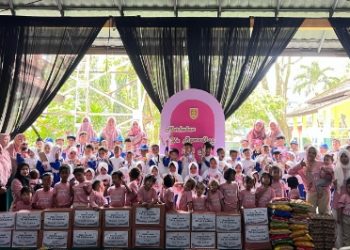 Siswa TK Al Kautsar Belajar Berbagi Melalui Celengan Ramadhan