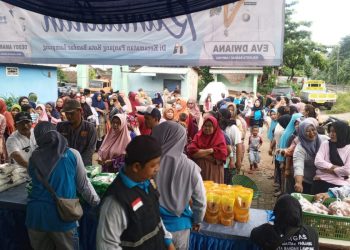 Warga Sambut  Antusias Pasar Murah Ramadhan di Bandar Lampung