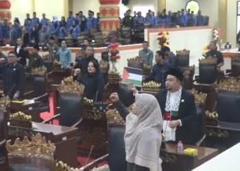 Gema Takbir Bela Palestina Warnai Sidang Paripurna RPJMD 2025-2029 dan LKPJ Walikota