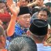 Gubernur Mirza Temui Ratusan Pendemo : Mari Berdialog Cari Solusi Bersama