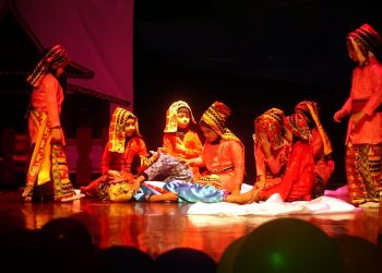 Pentas Seni Meriahkan Acara Perpisahan TK Al Kautsar