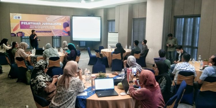 20 Jurnalis Lampung Perdalam Jurnalisme Konservasi