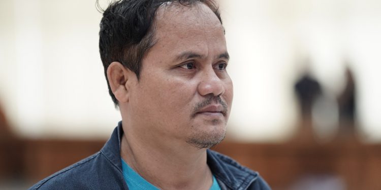 Malam Ini, Lagu Itu Datang Lagi