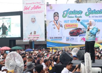 Jalan Sehat HUT Kota Bandar Lampung Meriah, Hadiah Mobil hingga Umroh Dibagikan!