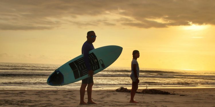 Jelang WSL Krui Pro 2025, Pariwisata Pesisir Barat Lampung Bergeliat, Hotel Full Booked