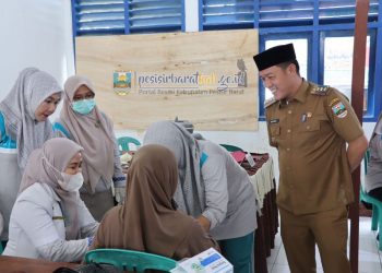 Bupati Dedi Irawan Kawal Vaksinasi Balita di Karya Penggawa