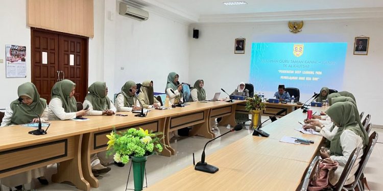 Guru TK Al Kautsar Dalami Pendekatan Deep Learning Untuk Anak Usia Dini