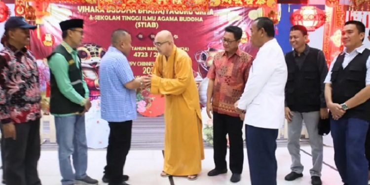 Imlek, Pemkot Bandar Lampung Tinjau Sejumlah Vihara