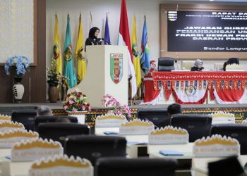 Wagub Lampung Jawab Pandangan Fraksi DPRD: Komitmen Tingkatkan Pelayanan dan Dorong Iklim Investasi