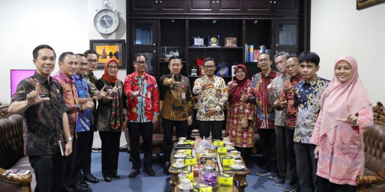 Sekdaprov Lampung Gandeng BPKP Wujudkan Tata Kelola Keuangan yang Transparan dan Efisien
