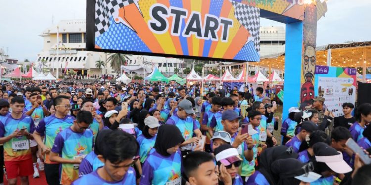 Gubernur Lampung Ramaikan Krakatau Run 2025, Ribuan Pelari Warnai Semangat Wisata dan Hidup Sehat