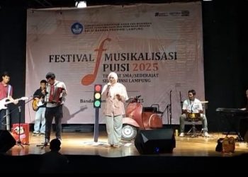 Lolos ke Nasional, Tim Musikalisasi Puisi SMA Al Kautsar Lakukan Latihan Intens