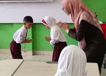 MPLS SD Al Kautsar Latih Kemandirian Siswa Baru