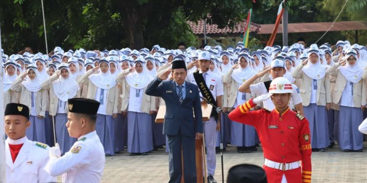 Ketua Yayasan Al Kautsar Perkuat Komitmen Civitas Al Kautsar Diawal KBM