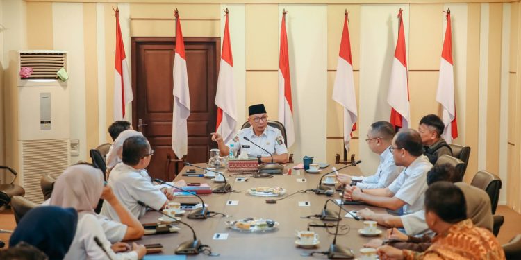 Gubernur Mirzani Menggagas Penataan Ulang Kawasan Pesisir Lewat Revitalisasi Tambak Bermasalah