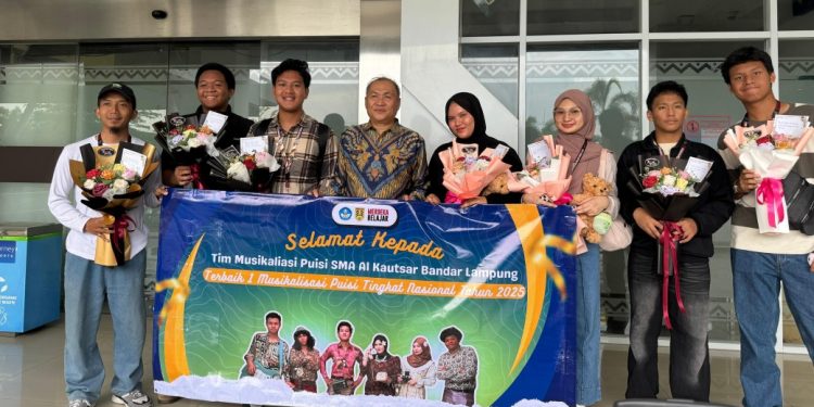 SMA Al Kautsar Juara 1 Festival Musikalisasi Puisi Nasional 2025