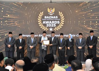 Gubernur Lampung Raih Penghargaan sebagai Kepala Daerah Pendukung Gerakan Zakat Indonesia 